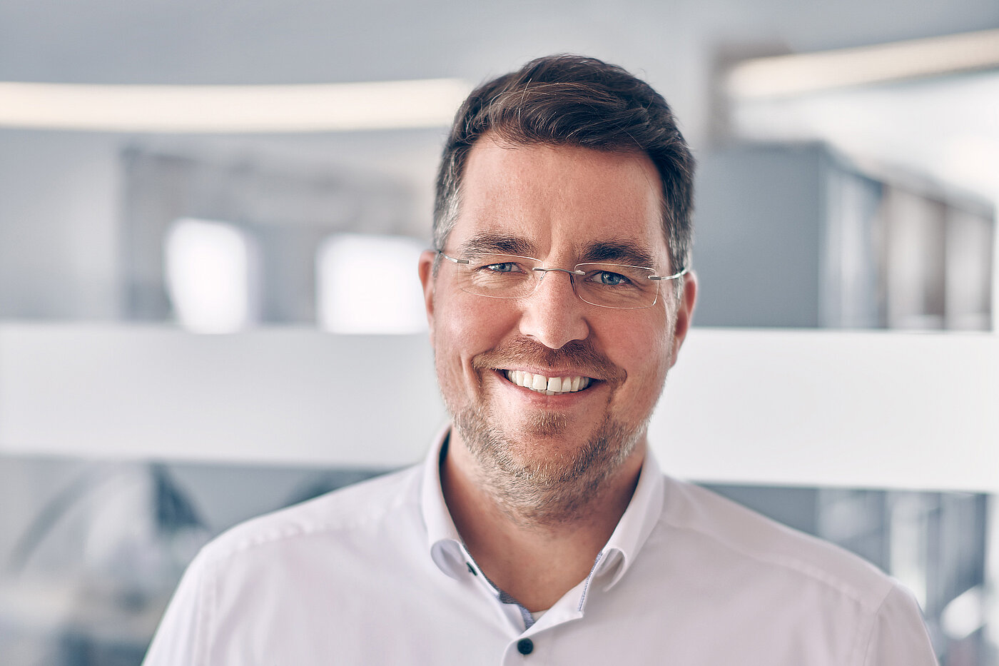 Simon, Geschäftsführer bei der B2B Digitalagentur digit.ly in Hannover