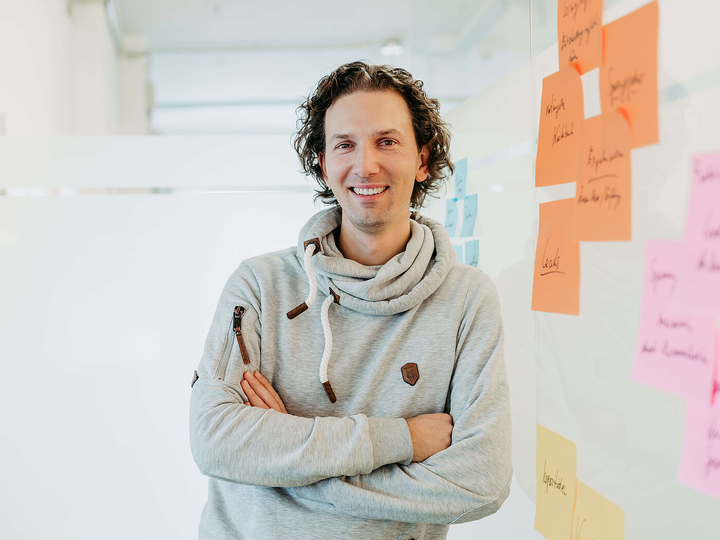 Sebastian Tammen | digit.ly gmbh Kontaktbild von Bastian Tammen, GeschĂ€ftsfĂŒhrung bei der B2B Digitalagentur digit.ly in Hannover.